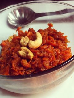 A picture of Super easy gajar ka halwa without any khoya!.