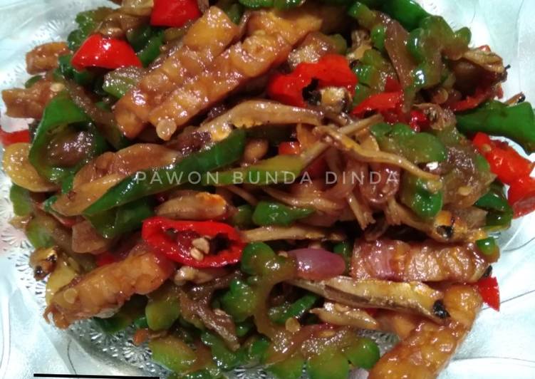 Tumis (PTT) pare tempe teri pedes manis