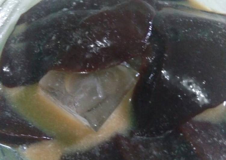 25. Es Puding Nutrijel Cokelat simple