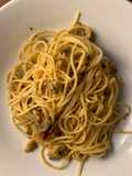 Spaghetti alle vongole con pesto di pomodori secchi