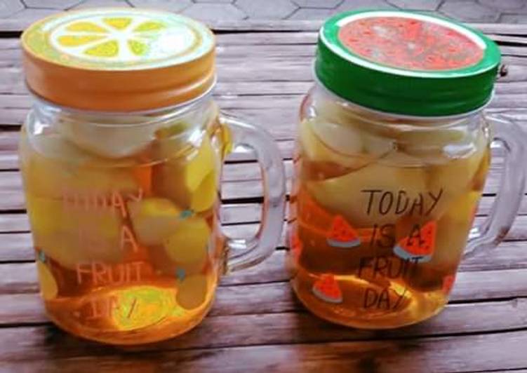 Resep Infused water kurma apel JSR yang Sedap