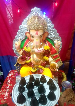 ઓરીઓ મોદક (Oreo Modak Recipe In Gujarati) રેસીપી મુખ્ય ફોટો