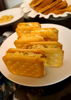 عکسی از دستور الویه کراکر