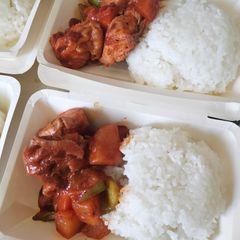 A picture of Chicken Menudo.