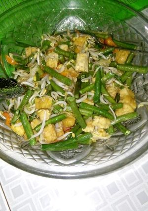 Foto resep Oseng totecang (toge tempe kacang)