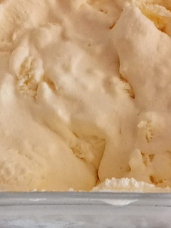 Una foto de Helado de piña jengibre