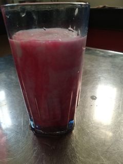ગુલાબ લસ્સી (Rose lassi recipe in gujrati) રેસીપી મુખ્ય ફોટો