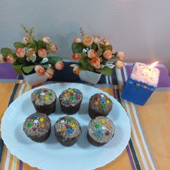 A picture of Semolina chocolate 🍫 cup cake 🎂.