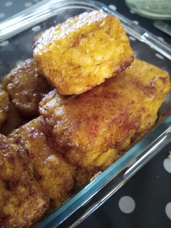 Una foto de Leche frita con huevo