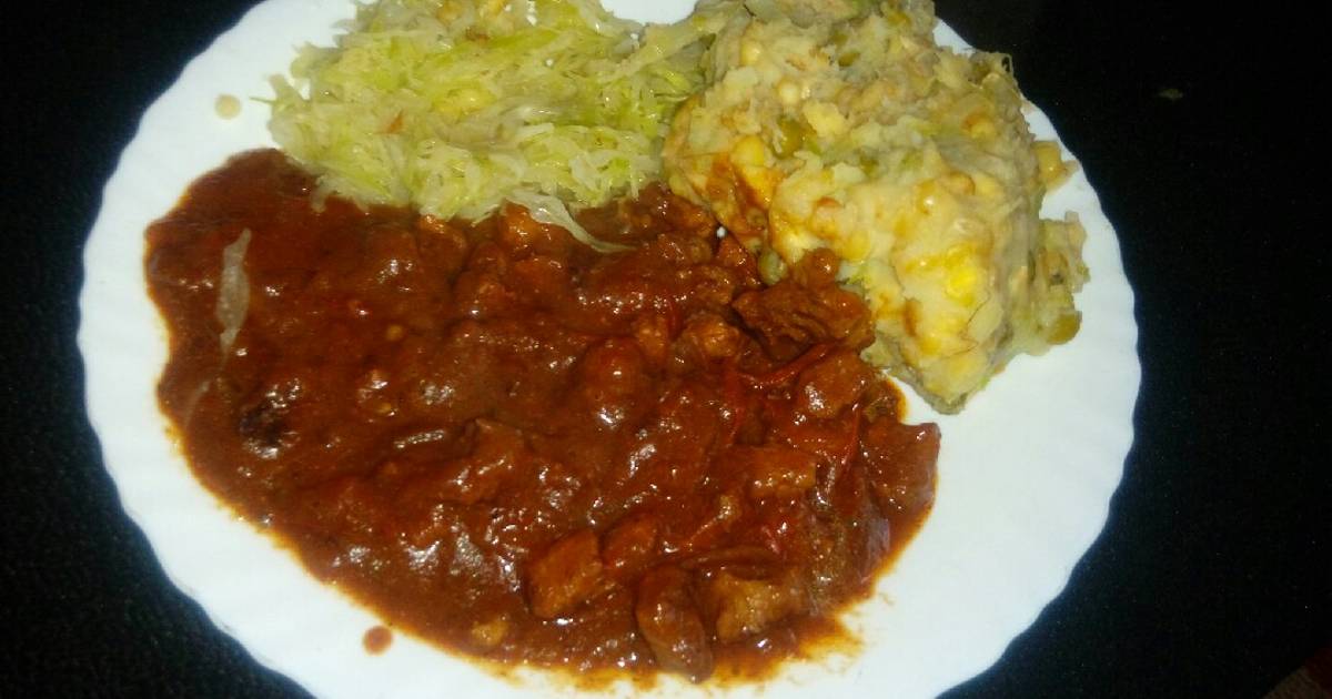 Beef stew (garam masala) with steamed cabbage and mukimo Recipe by