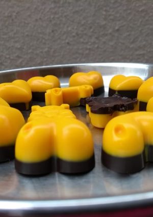 A picture of Two Layer Chocolate.