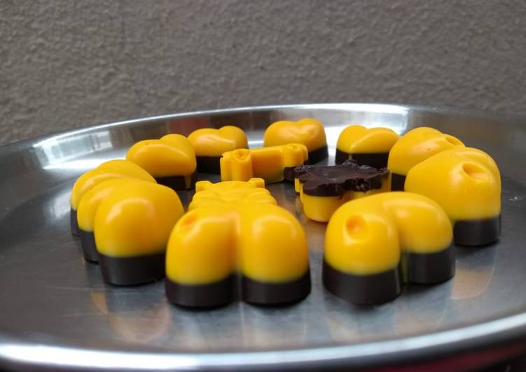 Simple Way to Prepare Ultimate Two Layer Chocolate