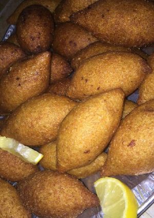 A picture of Fried Kibbeh.