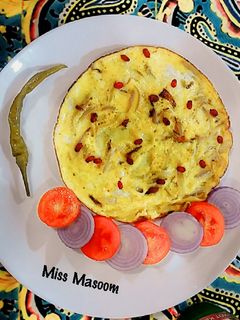 عکسی از دستور املت پیاز