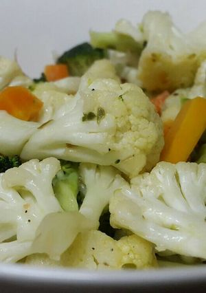 A picture of Healthy broccoli and cauliflower recipe.