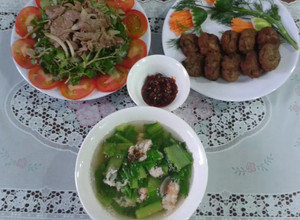 Hình của món Bữa cơm gia đình.