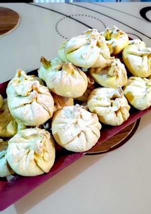O poză a rețetei Bocceluțe cu nucă și stafide.