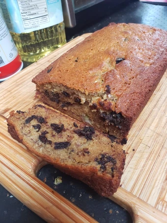 Simple Way Prepare Recipe Chocolate chunk banana bread that is  Makes Drooling, Can Spoil the Tongue}