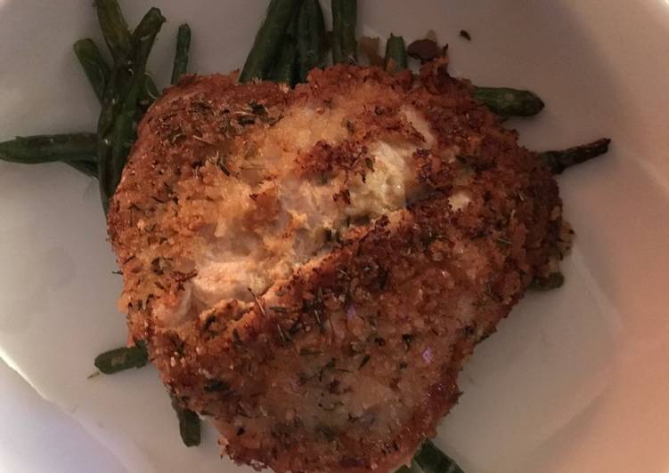 Simple Way to Make Speedy Herb crusted pork schnitzel with garlic parmesan green beans