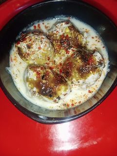 दही बड़े(Dahi Vade recipe in Hindi) रेसिपी मुख्य फोटो