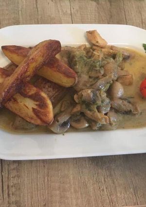 Gombás-Sörös Ragu újkrumplival recept fotója
