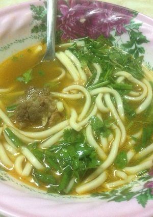Hình của món Bánh canh xương.