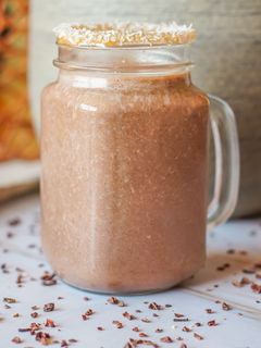 Una foto de Batido de cacao y avellanas