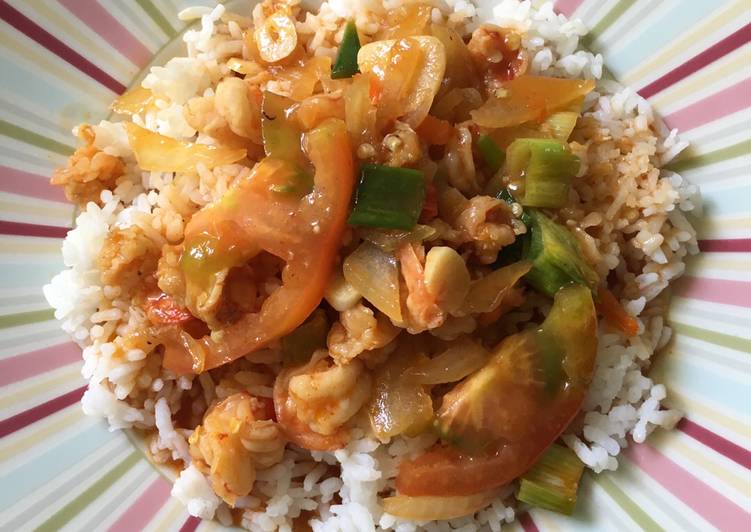 Bagaimana Menyiapkan Udang Asam Manis Pedas yang Sempurna