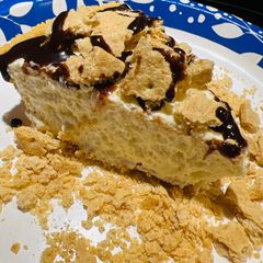 A picture of Marshmallow Pie 🥧.