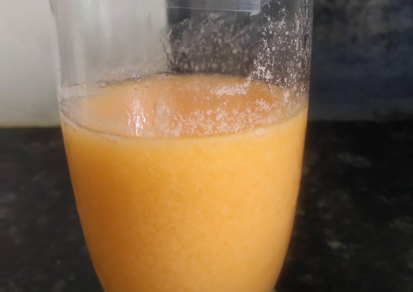 Mango lassi