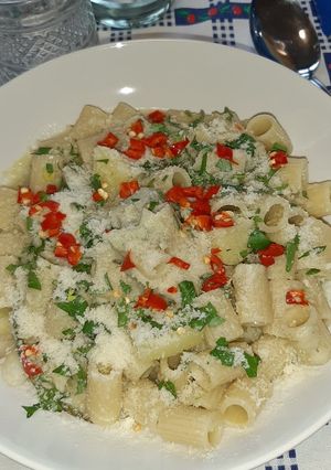 Foto di Mezzi rigatoni con carciofi glutenfree