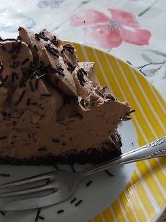 Áztatott piskótás csokoládétorta recept fotója