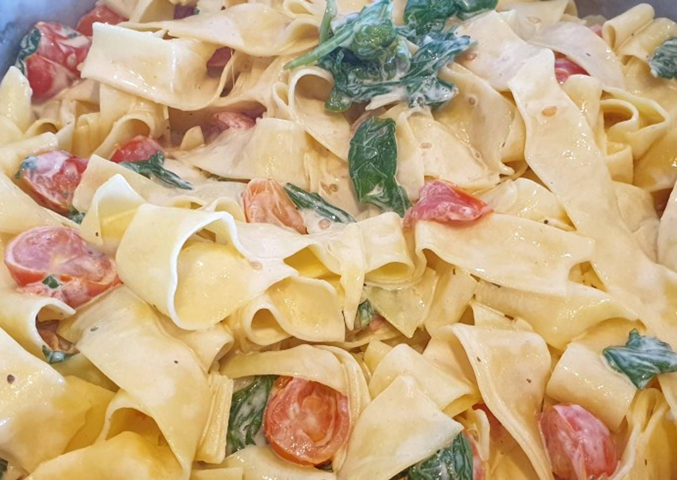 Pappardelle con espinacas