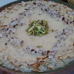 A picture of Kheer (rice pudding).