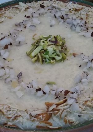 A picture of Kheer (rice pudding).