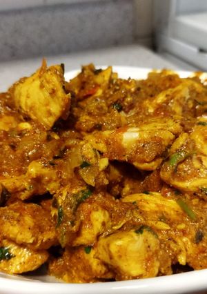 A picture of Chicken masala fry.