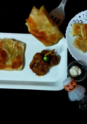 A picture of Mini mughlai paratha.