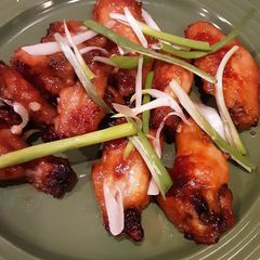 A picture of Orange Ginger Chicken wings.