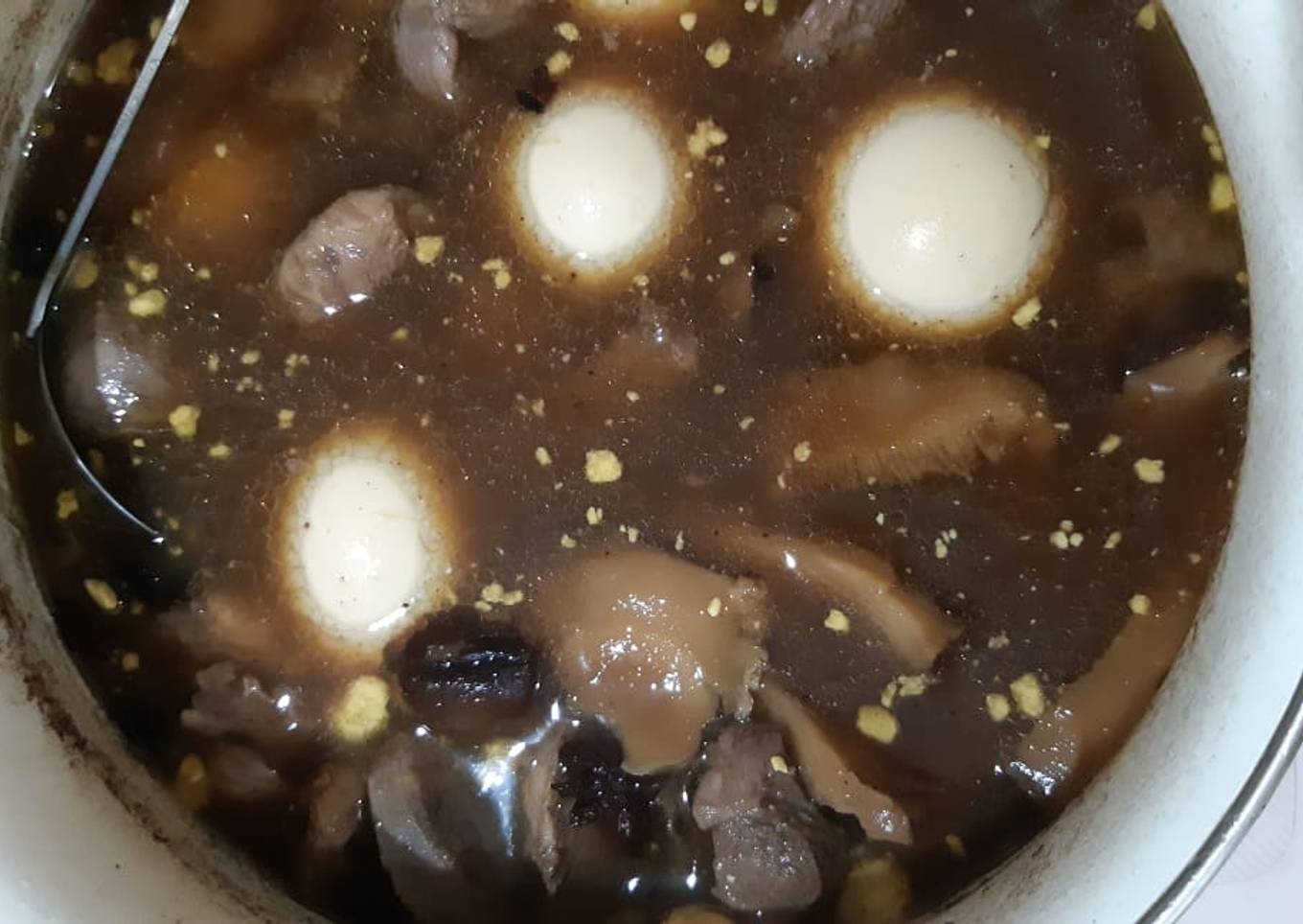 Babi kecap (non halal)