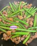 Đậu que xào mề gà 🐓