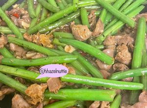 Hình của món Đậu que xào mề gà 🐓.