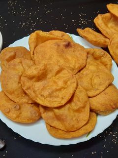মশলা পুরি (Masala Puri recipe in Bengali) রেসিপির প্রধান ছবি