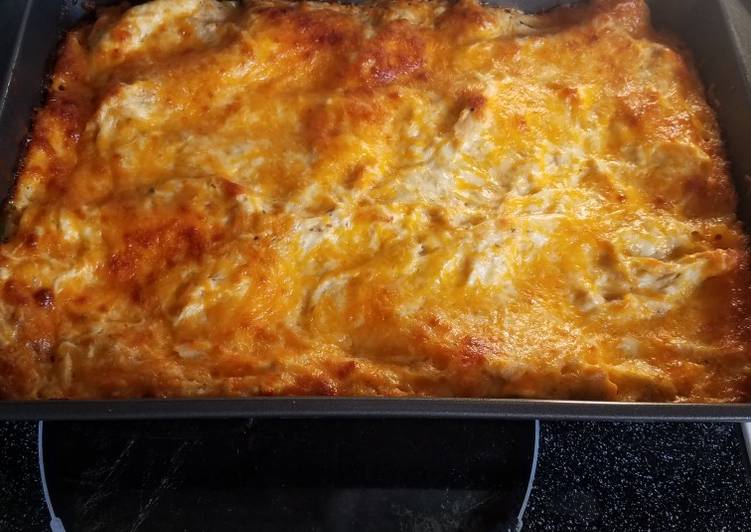 Cheesy chicken lasagna