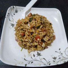 A picture of Maggi Bhel.