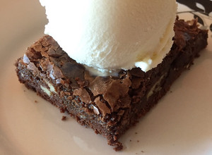 Una foto de Brownie de chocolate