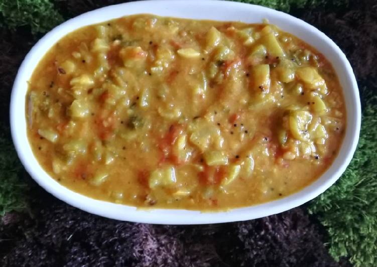 The Easiest and Tips for Beginner Ridge gourd dhal curry