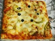 A picture of baked chicken fajitas