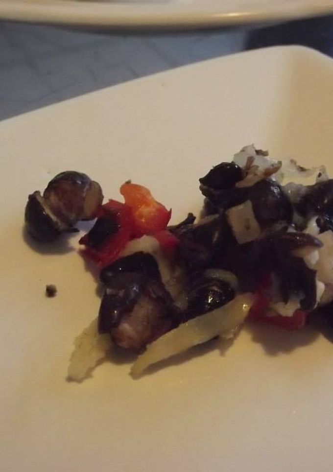 Una foto de Ensalada de frijoles negros y jícama