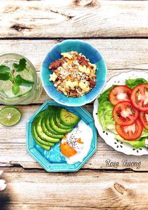 Hình của món Buổi Sáng Dịu Dàng - Trứng Chần - Salad.