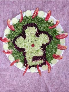 વેજીટેબલ સલાડ (Vegetable Salad Recipe In Gujarati) રેસીપી મુખ્ય ફોટો